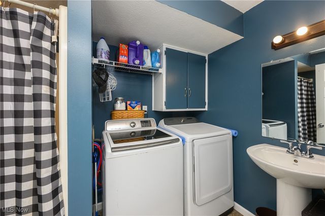 627 N Wooster Avenue, Strasburg, OH 44680