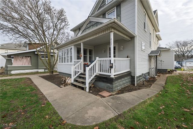 627 N Wooster Avenue, Strasburg, OH 44680