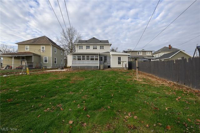 627 N Wooster Avenue, Strasburg, OH 44680