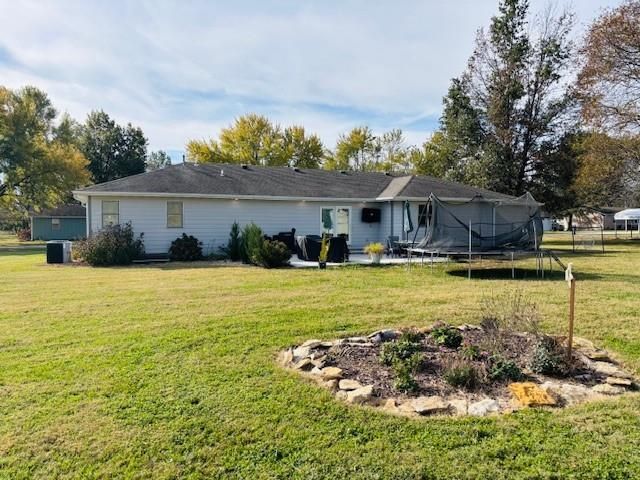 200 W Lexington Street, Girard, KS 66743