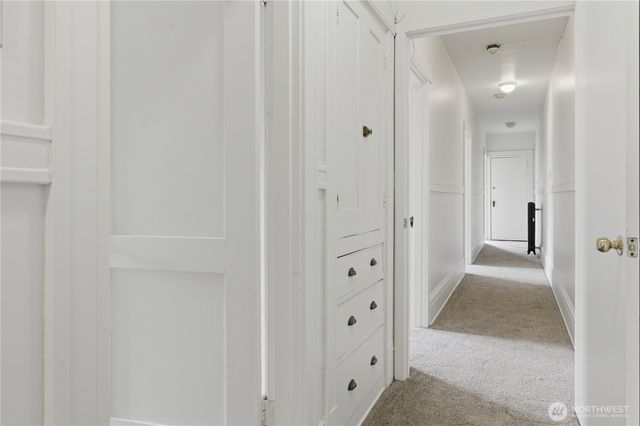 317 18th Avenue E, Seattle, WA 98112