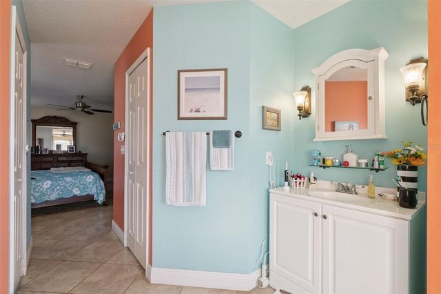 1030 HIGH RIDGE COURT, Minneola, FL 34715