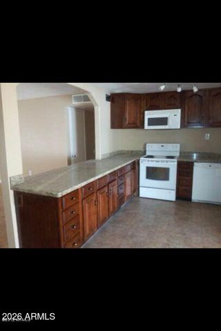 13238 N 38TH Place, Phoenix, AZ 85032