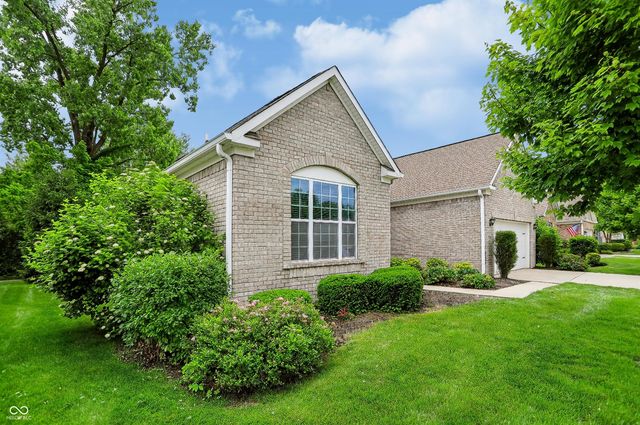 7161 W Mayer Drive, Greenfield, IN 46140