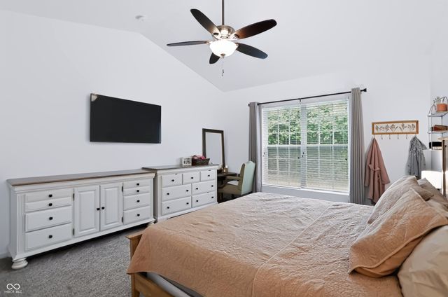 7161 W Mayer Drive, Greenfield, IN 46140