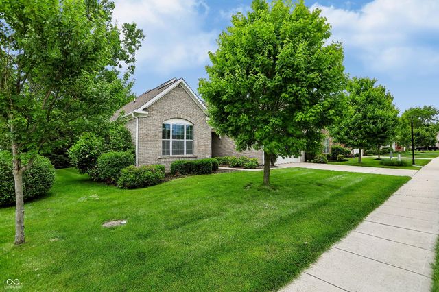 7161 W Mayer Drive, Greenfield, IN 46140
