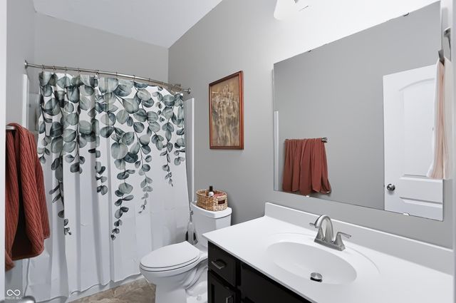 7161 W Mayer Drive, Greenfield, IN 46140