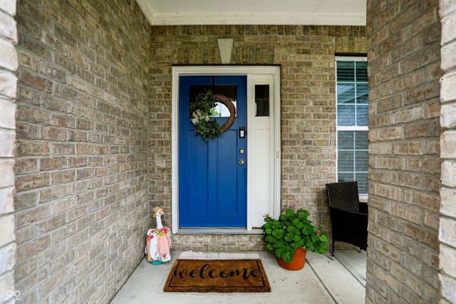 7161 W Mayer Drive, Greenfield, IN 46140