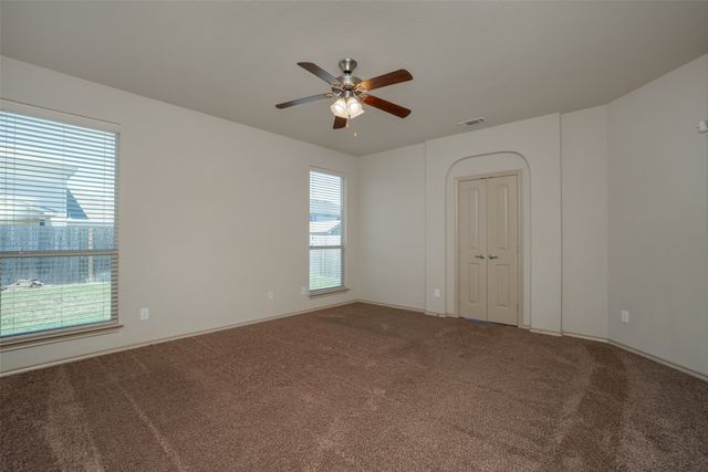 1437 Castlegar Lane, Fort Worth, TX 76247
