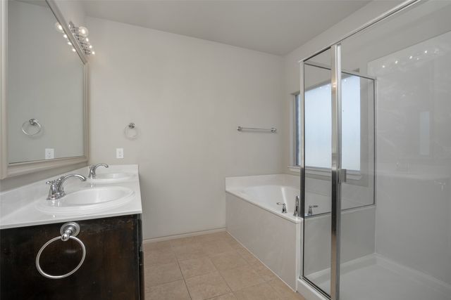 1437 Castlegar Lane, Fort Worth, TX 76247