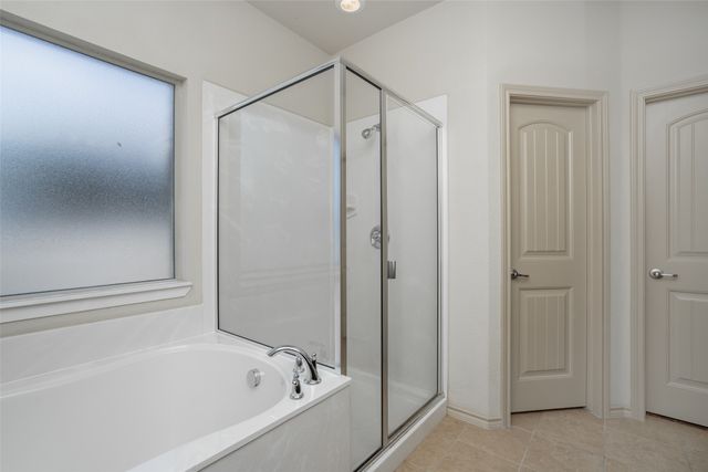 1437 Castlegar Lane, Fort Worth, TX 76247