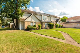 5731 Easthampton Drive A, Houston, TX 77039
