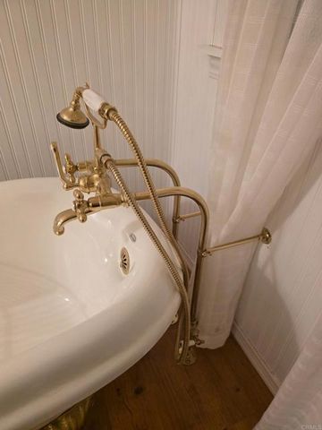 19147 Las Encinas Drive, Ramona, CA 92065