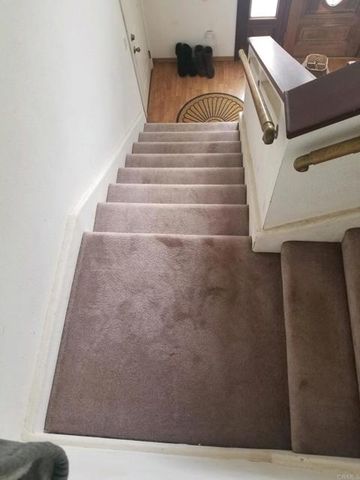 19147 Las Encinas Drive, Ramona, CA 92065