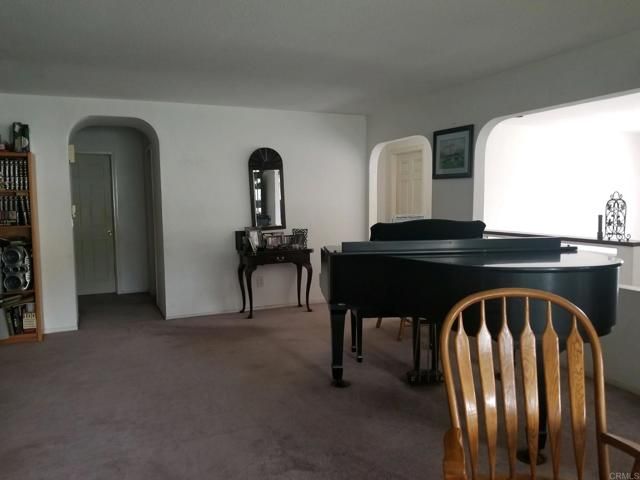 19147 Las Encinas Drive, Ramona, CA 92065