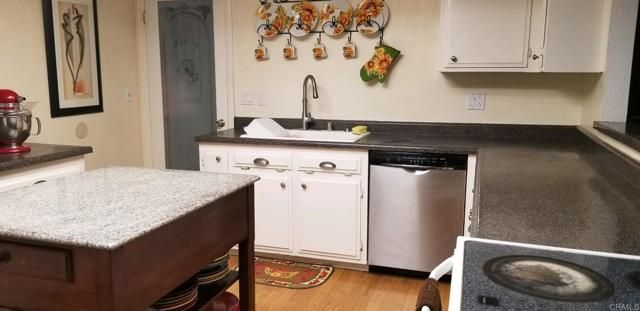 19147 Las Encinas Drive, Ramona, CA 92065