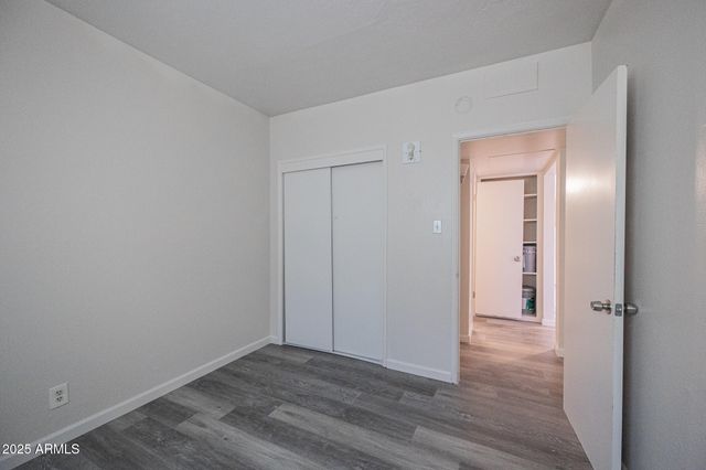 864 E CHANDLER Boulevard 11, Chandler, AZ 85225