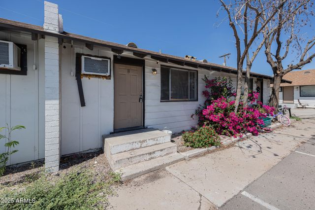 864 E CHANDLER Boulevard 11, Chandler, AZ 85225