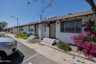 864 E CHANDLER Boulevard 11, Chandler, AZ 85225