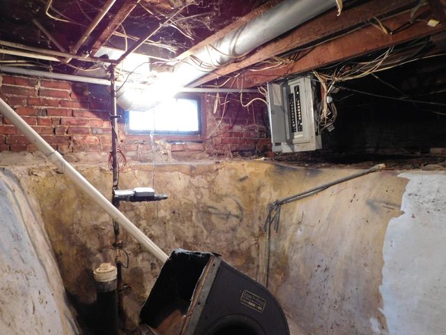 124 S Chipman Street, Owosso City, MI 48867