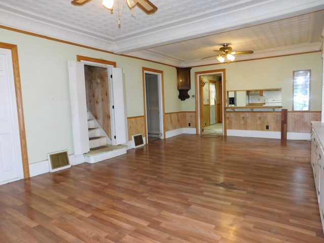 124 S Chipman Street, Owosso City, MI 48867