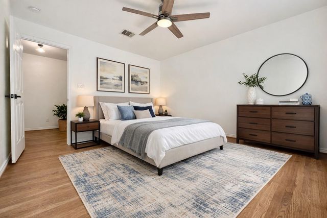 2126 Banks Street 3, Houston, TX 77098