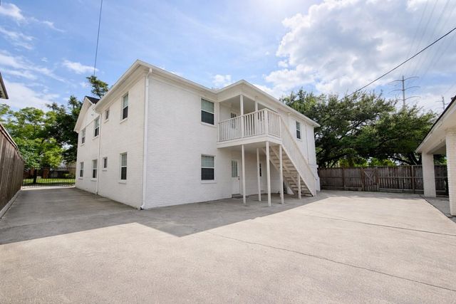 2126 Banks Street 3, Houston, TX 77098