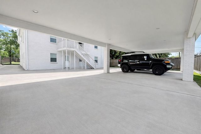 2126 Banks Street 3, Houston, TX 77098