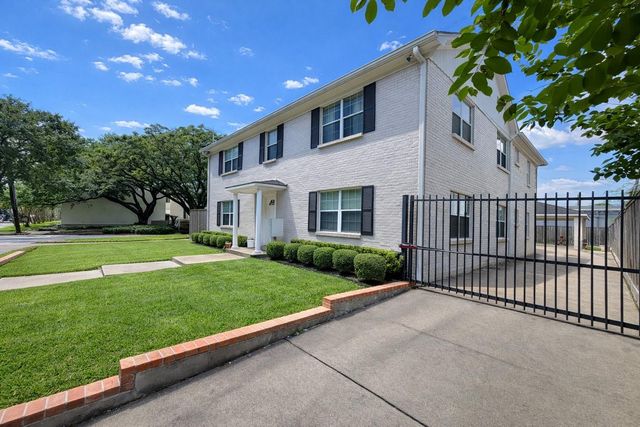 2126 Banks Street 3, Houston, TX 77098