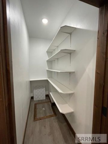 804 Cleveland Avenue, Salmon, ID 83467