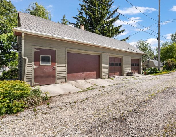 509 E Maple STREET, Horicon, WI 53032