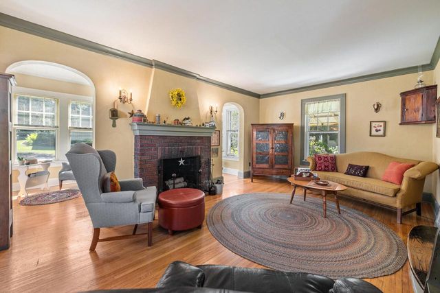 509 E Maple STREET, Horicon, WI 53032