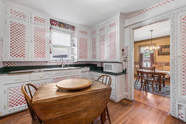509 E Maple STREET, Horicon, WI 53032