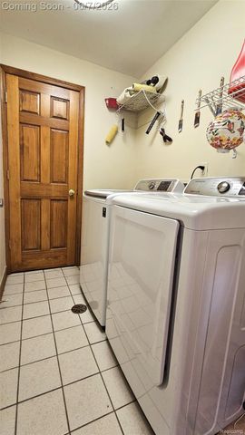 10202 Buhl, Hamburg Township, MI 48169
