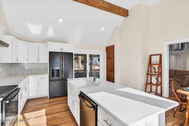 501 Shoreline Drive E, Sunset Beach, NC 28468