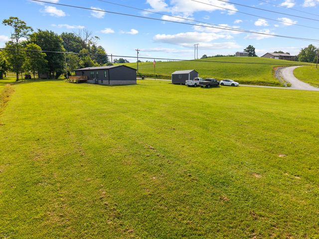 788 Cemetery Road, Waynesburg, KY 40489