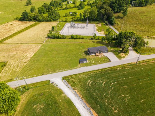 788 Cemetery Road, Waynesburg, KY 40489