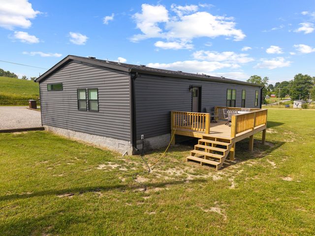 788 Cemetery Road, Waynesburg, KY 40489