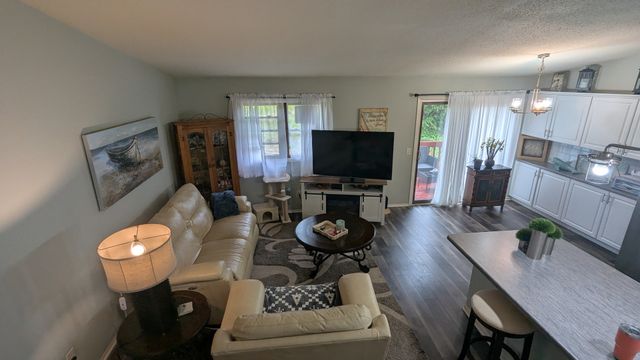 4023 Lillie Avenue 404, Davenport, IA 52806