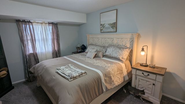 4023 Lillie Avenue 404, Davenport, IA 52806