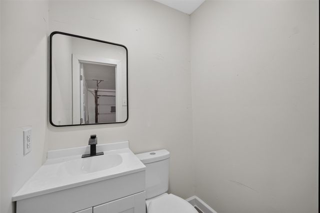 505 Pleasant Valley Road, Garland, TX 75040
