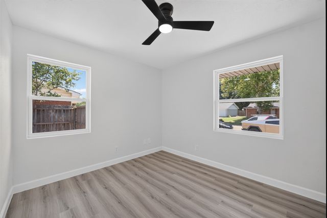 505 Pleasant Valley Road, Garland, TX 75040