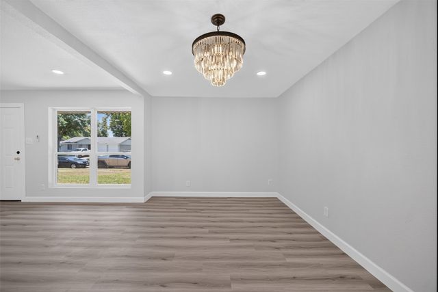 505 Pleasant Valley Road, Garland, TX 75040