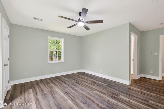 13291 Larkin Drive, Biloxi, MS 39532