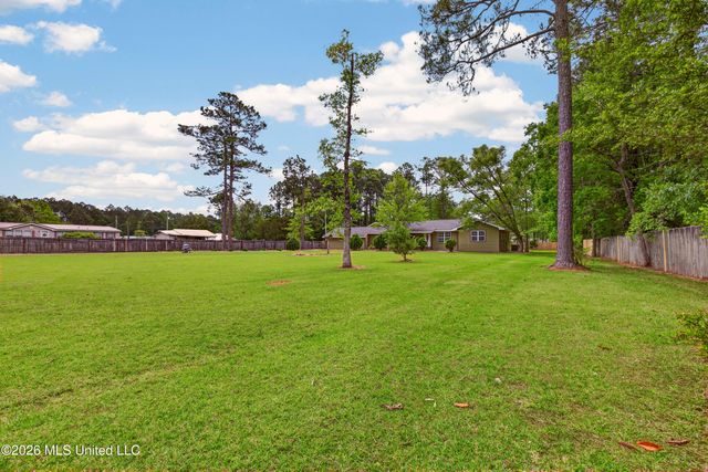 13291 Larkin Drive, Biloxi, MS 39532