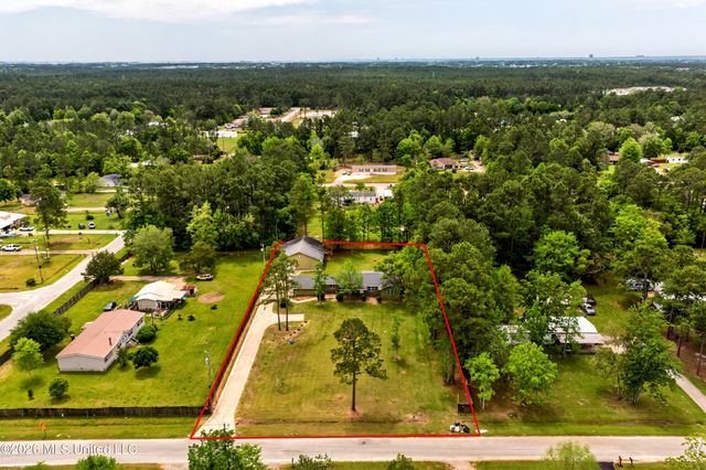 13291 Larkin Drive, Biloxi, MS 39532