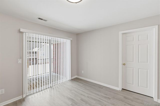 51828 Lionel Lane, Chesterfield Township, MI 48051