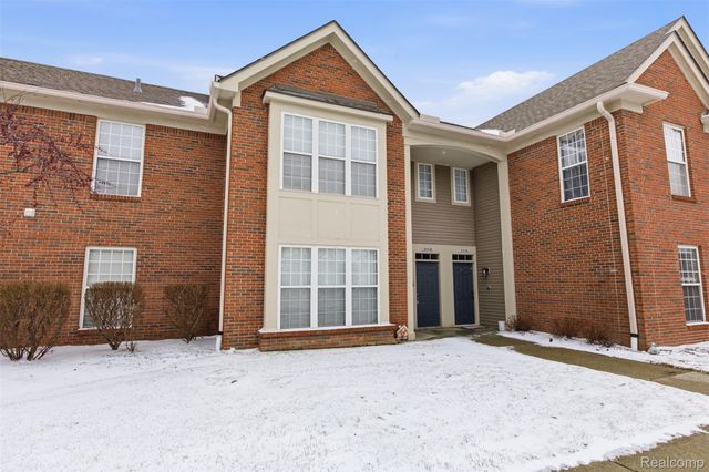 51828 Lionel Lane, Chesterfield Township, MI 48051