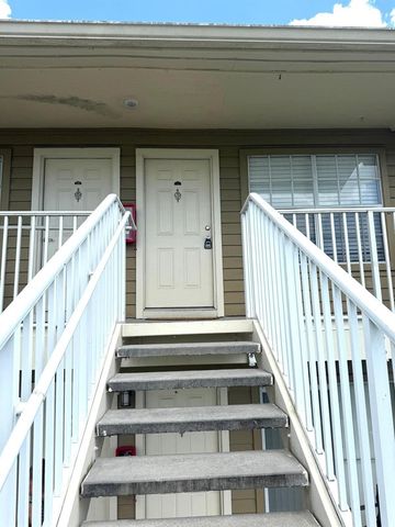 308 LAKE PARSONS GREEN 206, Brandon, FL 33511