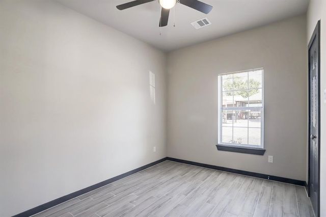 8103 Glass Street, Houston, TX 77016